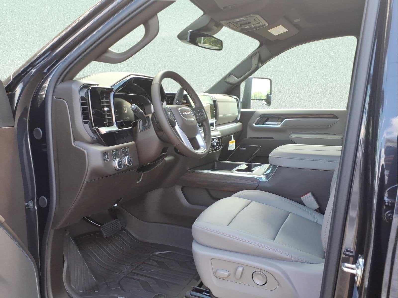 2026 GMC Sierra 3500 HD SLT