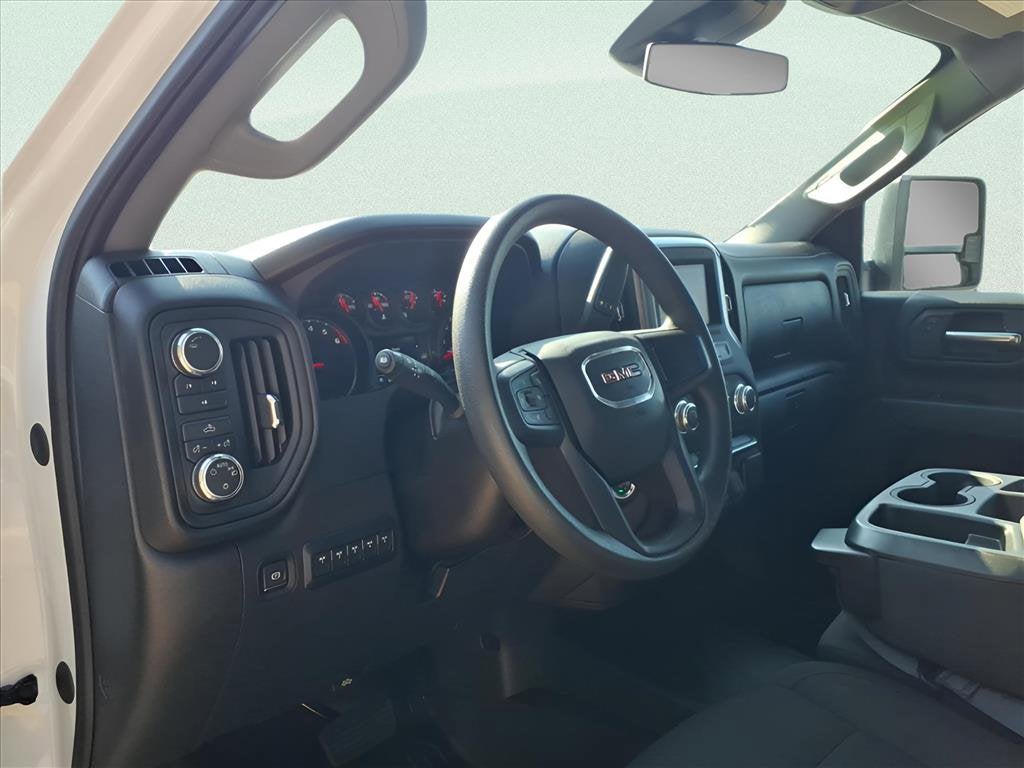 2024 GMC Sierra 2500 HD Pro