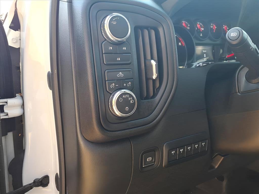 2024 GMC Sierra 2500 HD Pro