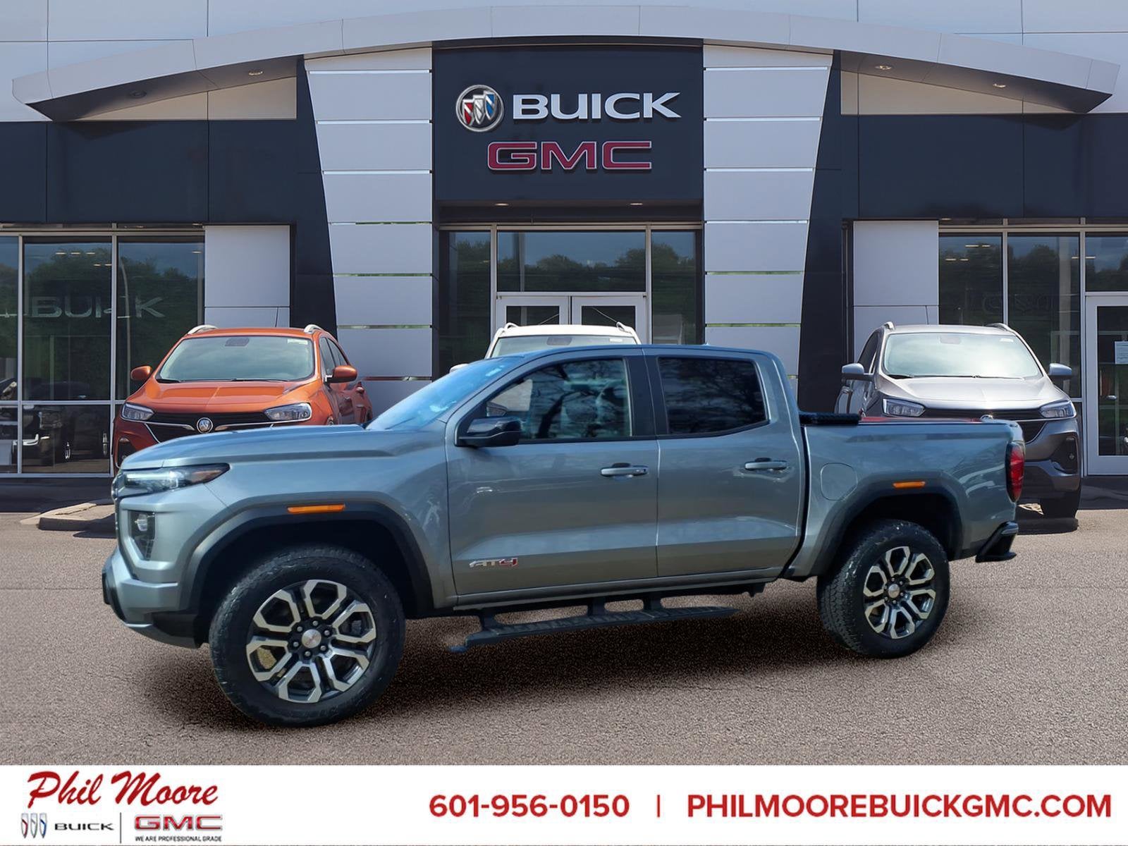 2024 GMC Canyon AT4