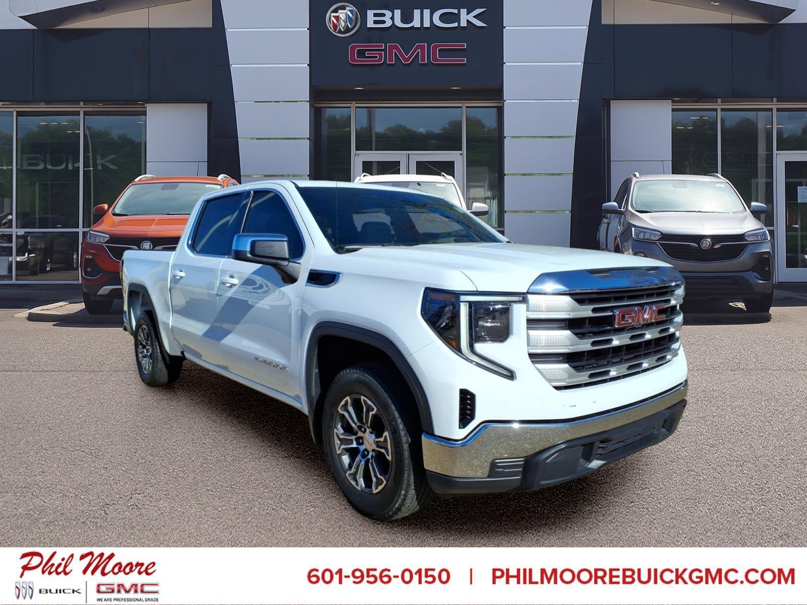 2023 GMC Sierra 1500 SLE