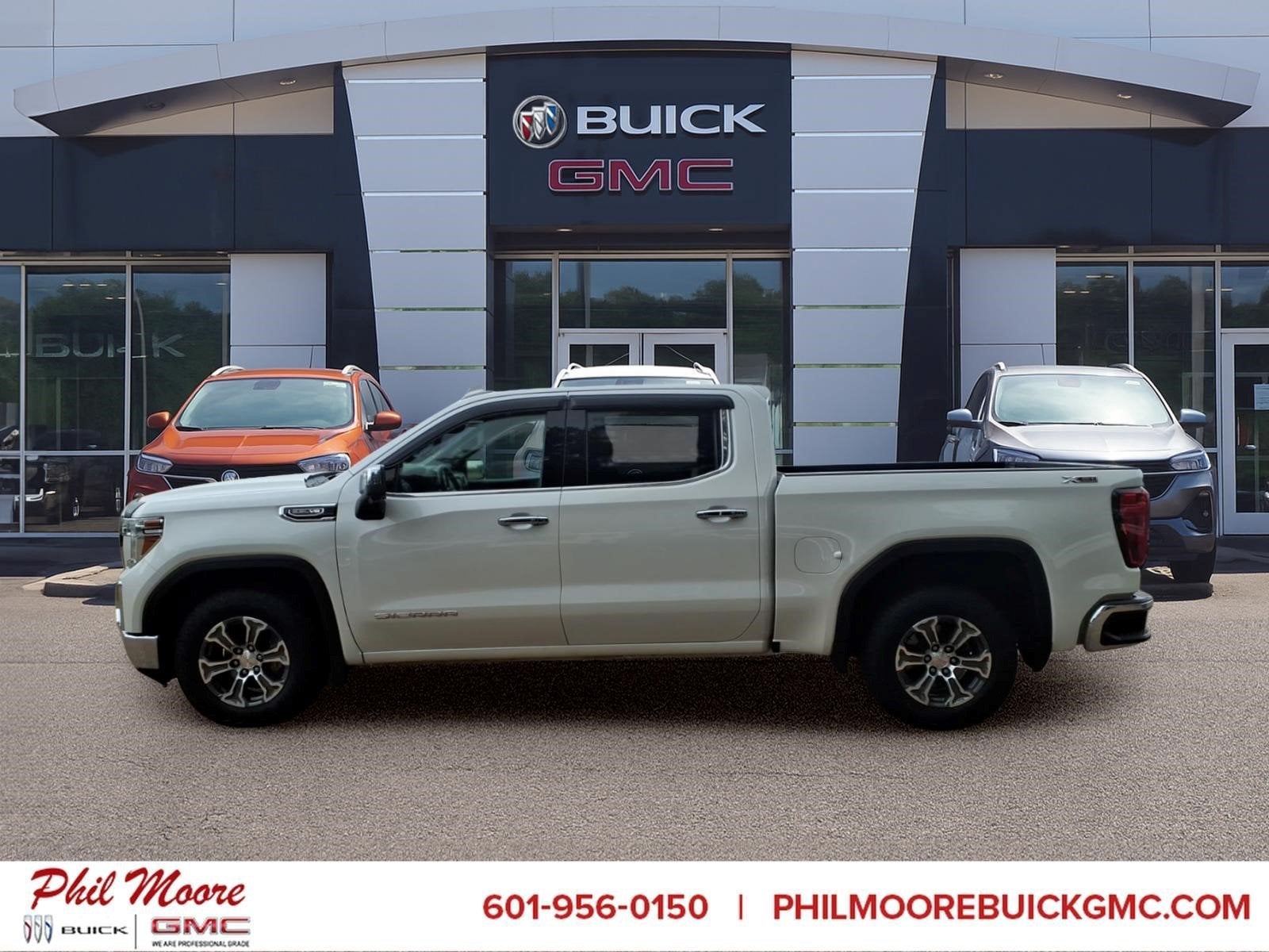 2019 GMC Sierra 1500 SLT