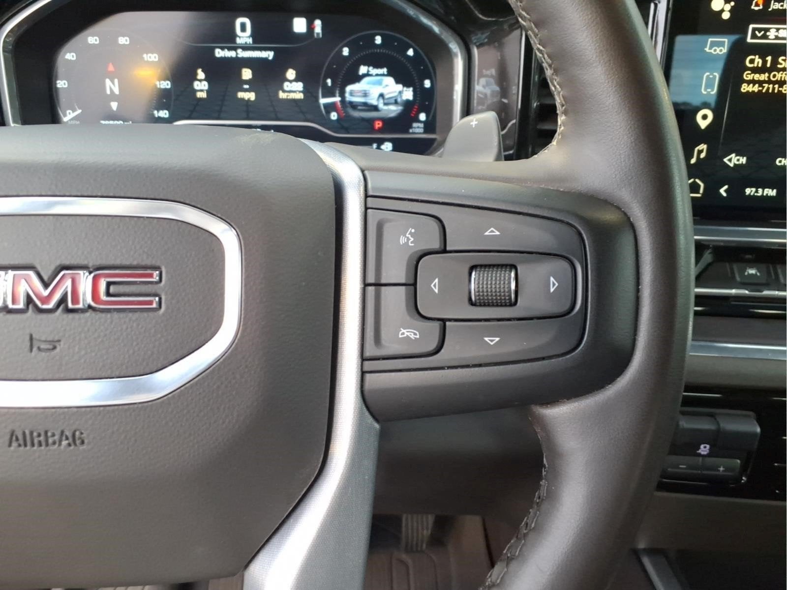 2023 GMC Sierra 1500 SLT