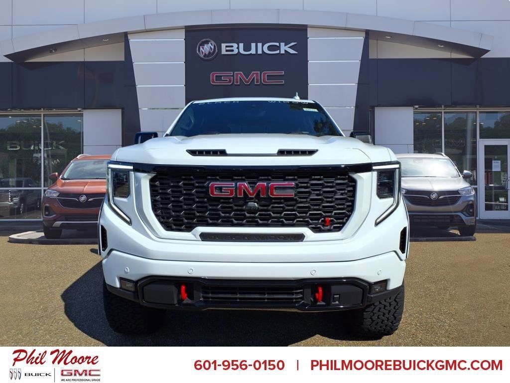 2025 GMC Sierra 1500 AT4