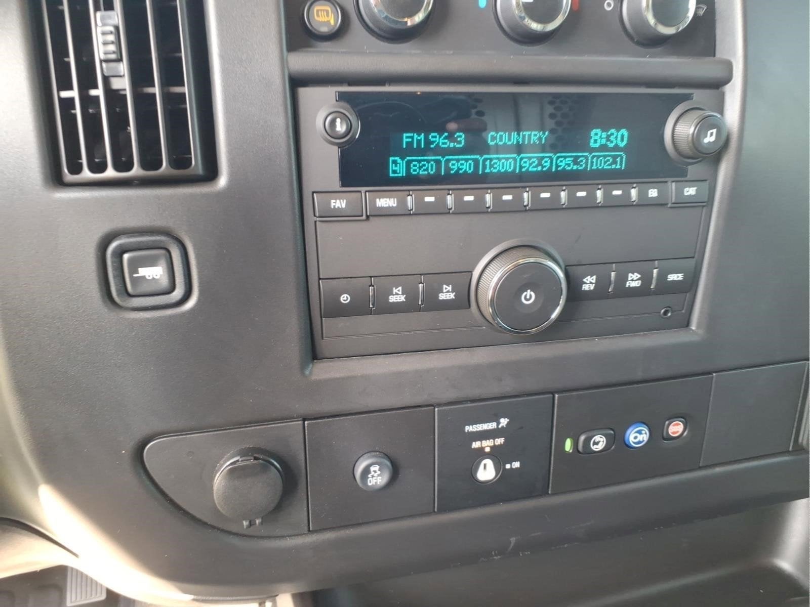 2024 GMC Savana Cargo 2500 Work Van