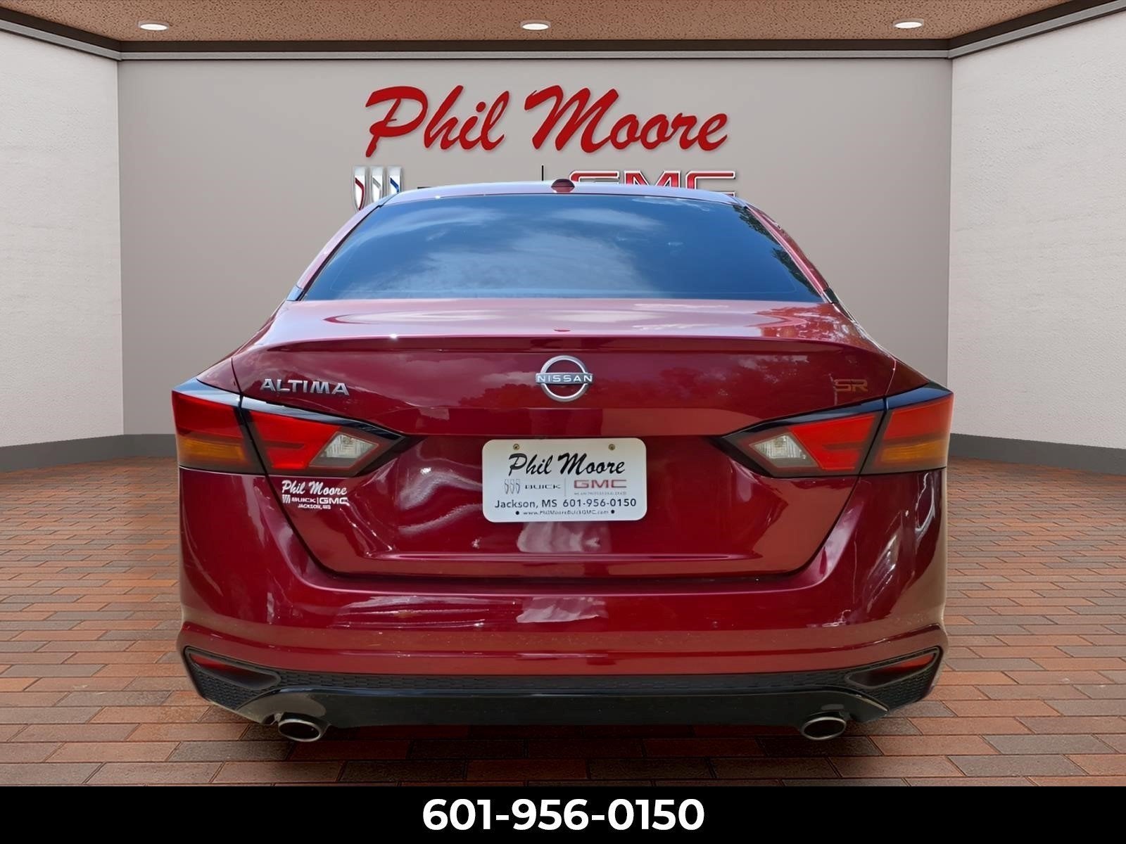 2024 Nissan Altima SR FWD