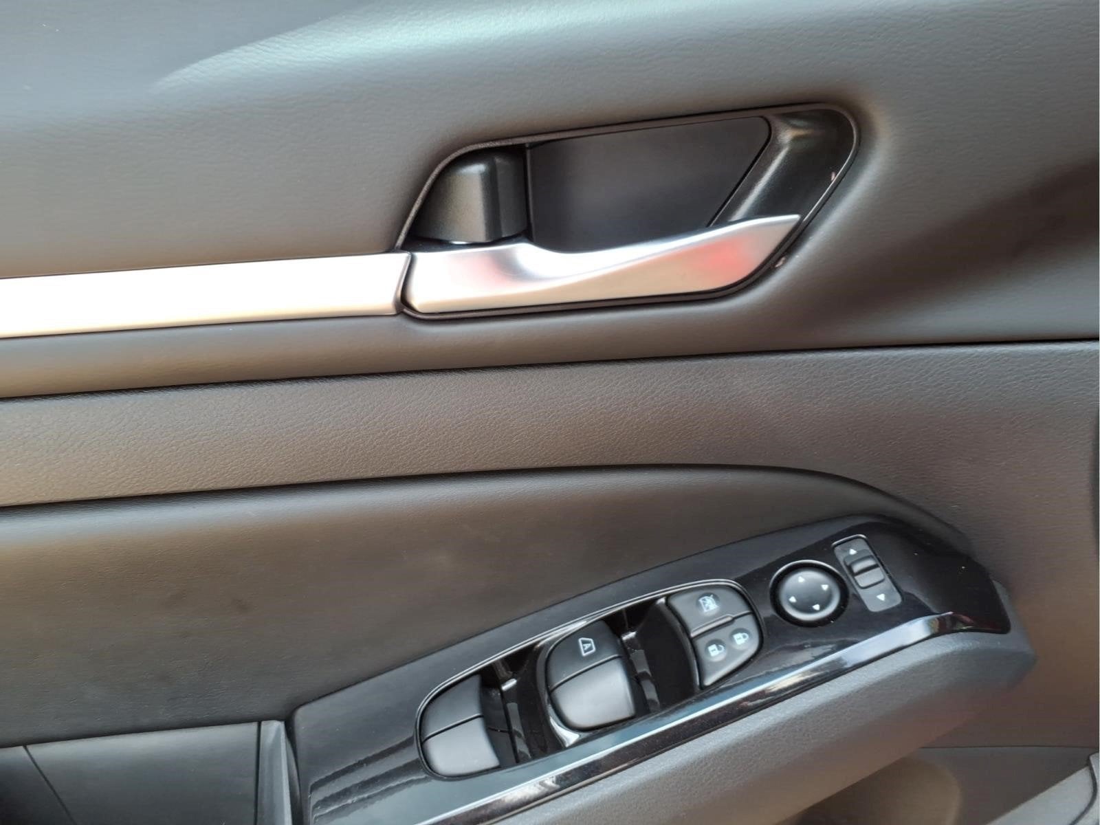 2024 Nissan Altima SR FWD