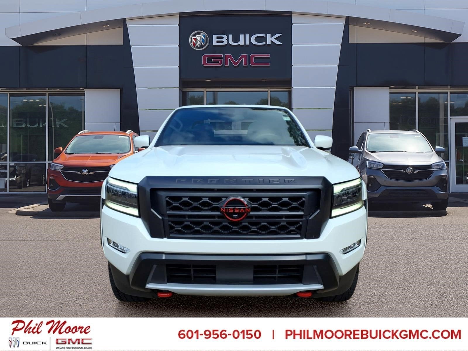 2024 Nissan Frontier PRO-X