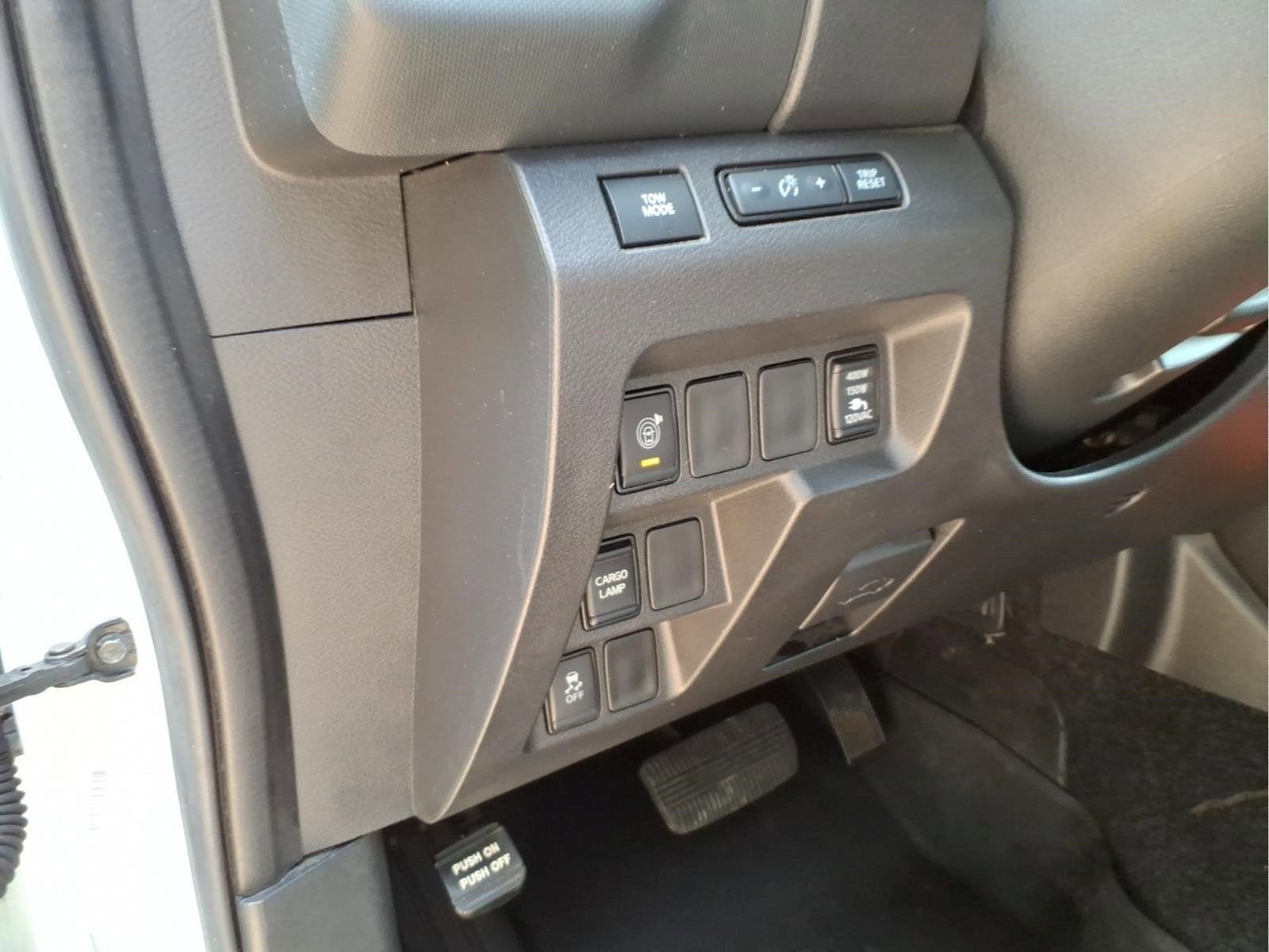 2024 Nissan Frontier PRO-X