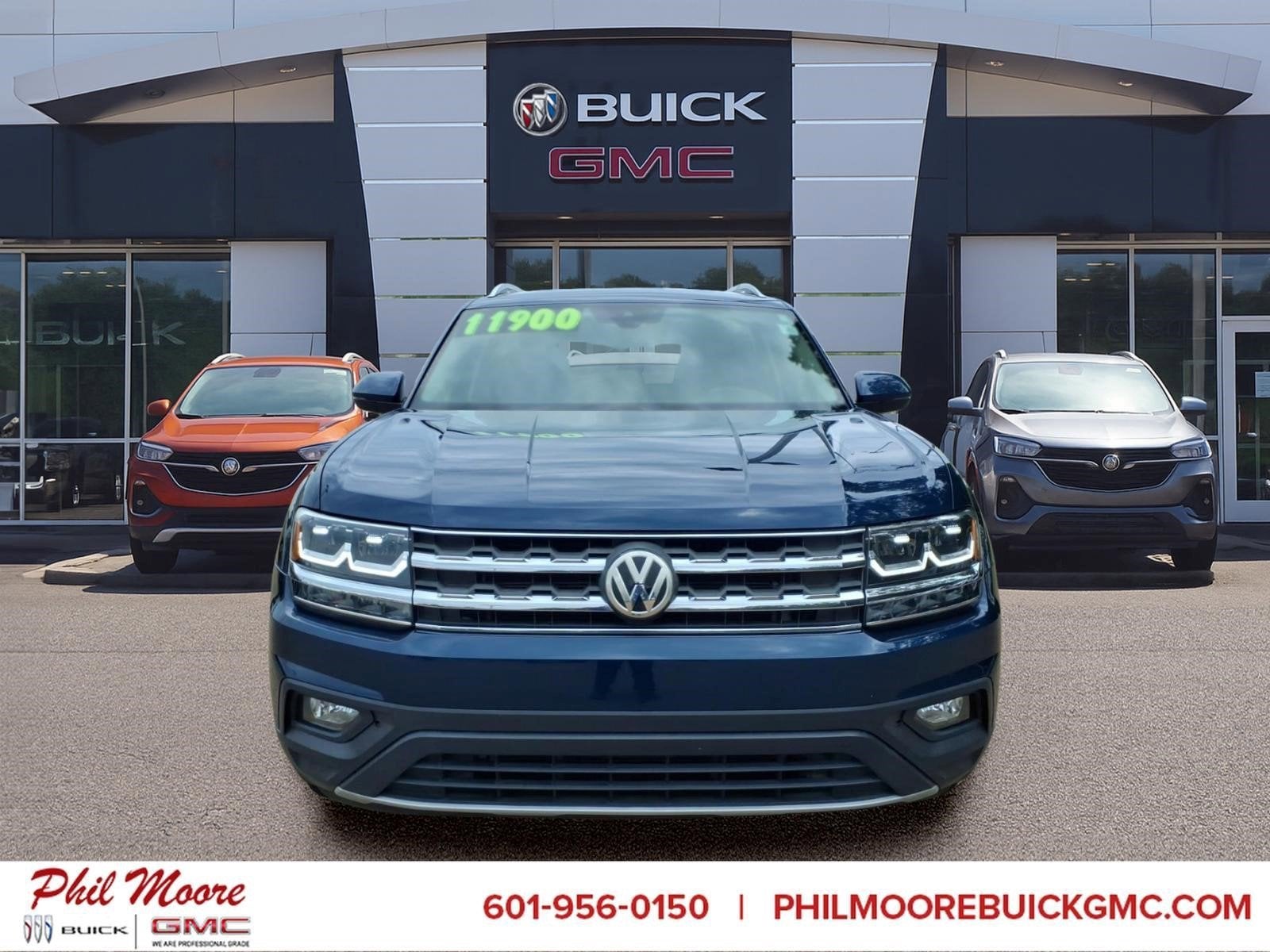 Used 2018 Volkswagen Atlas SE w/Tech with VIN 1V2DR2CAXJC580010 for sale in Jackson, MS