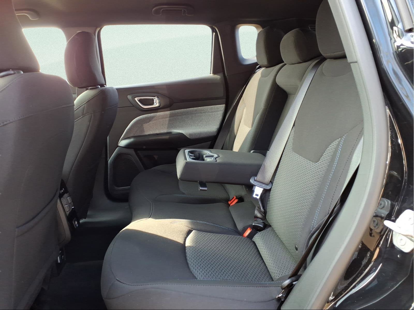 2025 Jeep Compass Sport