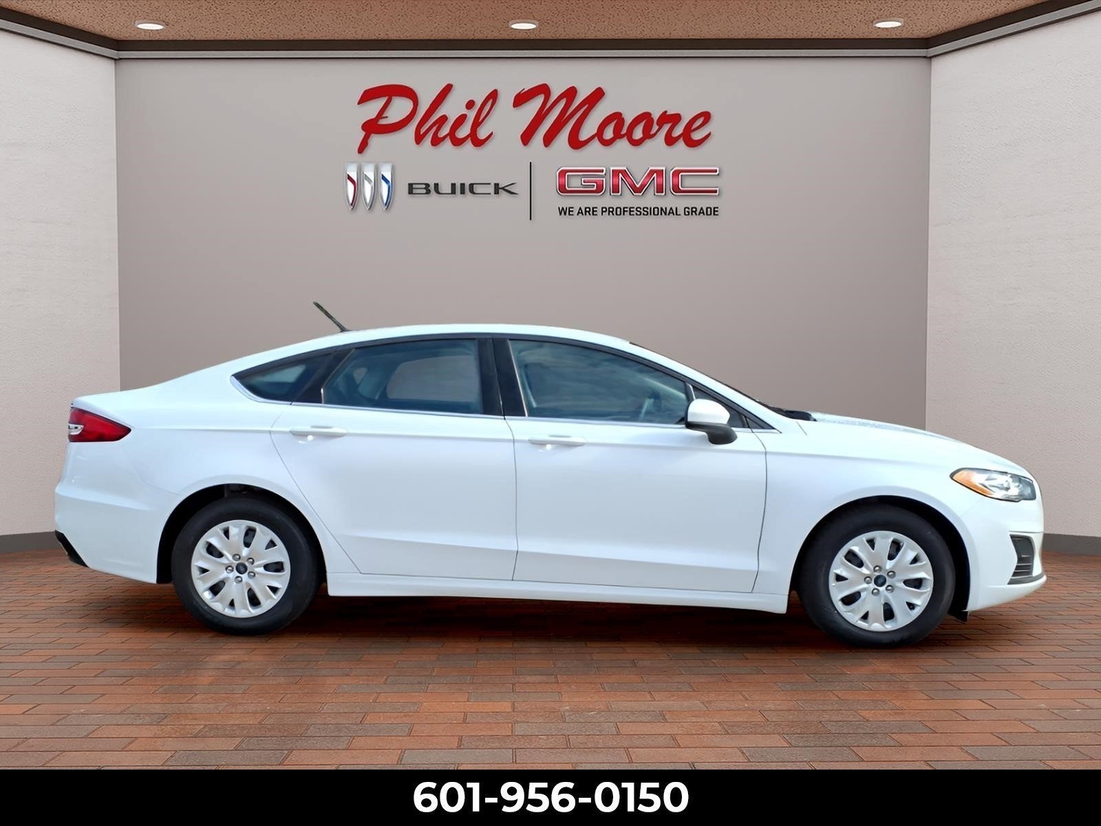 2019 Ford Fusion S