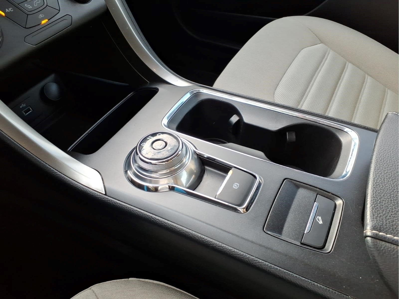 2019 Ford Fusion S