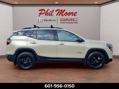 2023 GMC Terrain AT4