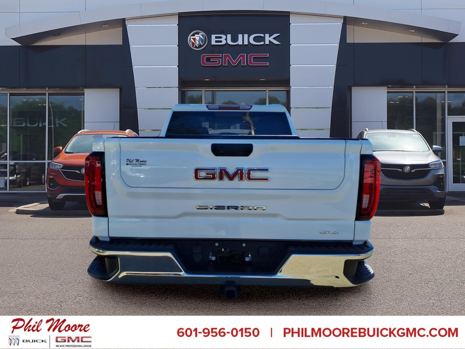 2022 GMC Sierra 1500 SLT