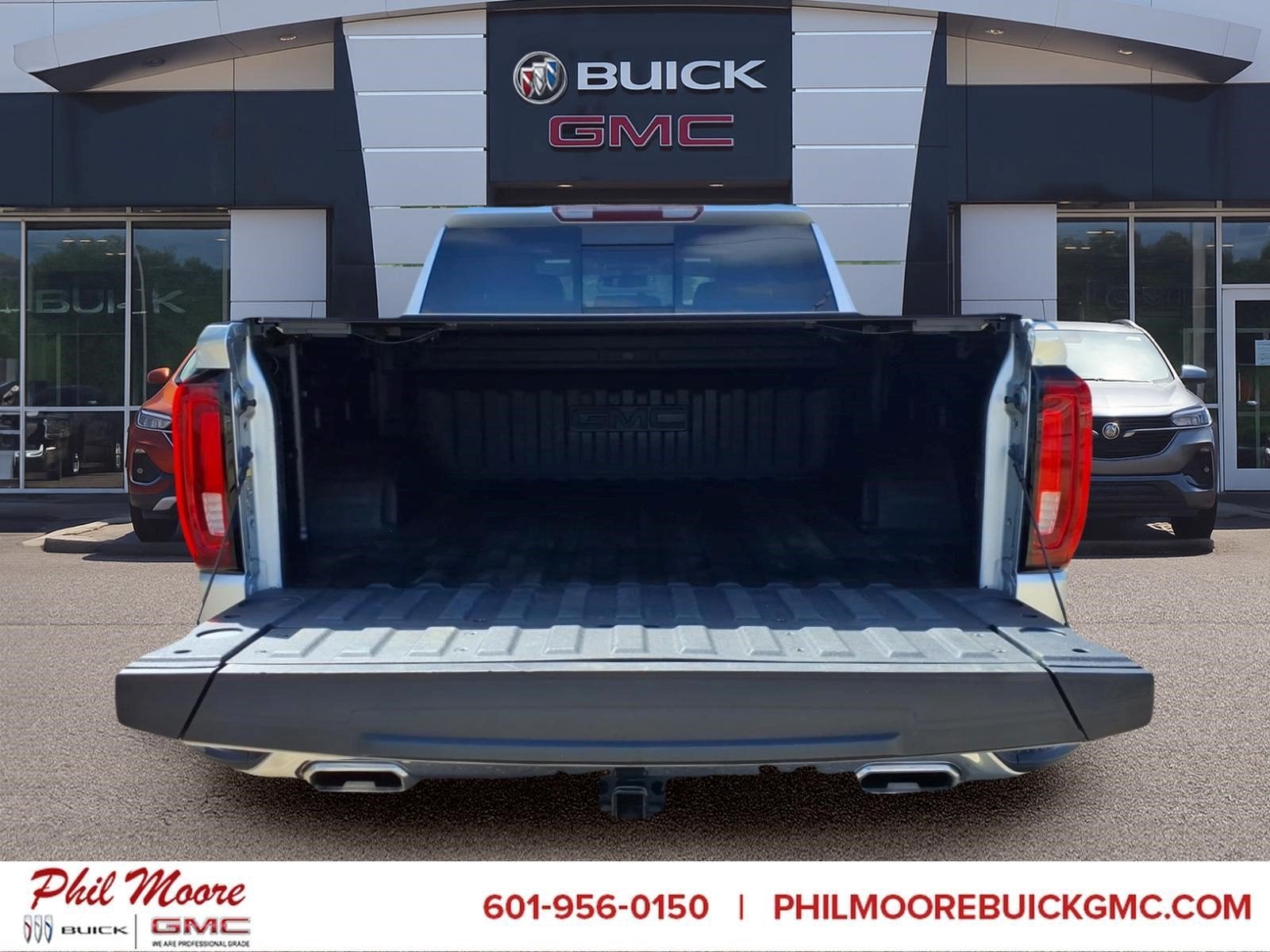 2022 GMC Sierra 1500 Limited SLT
