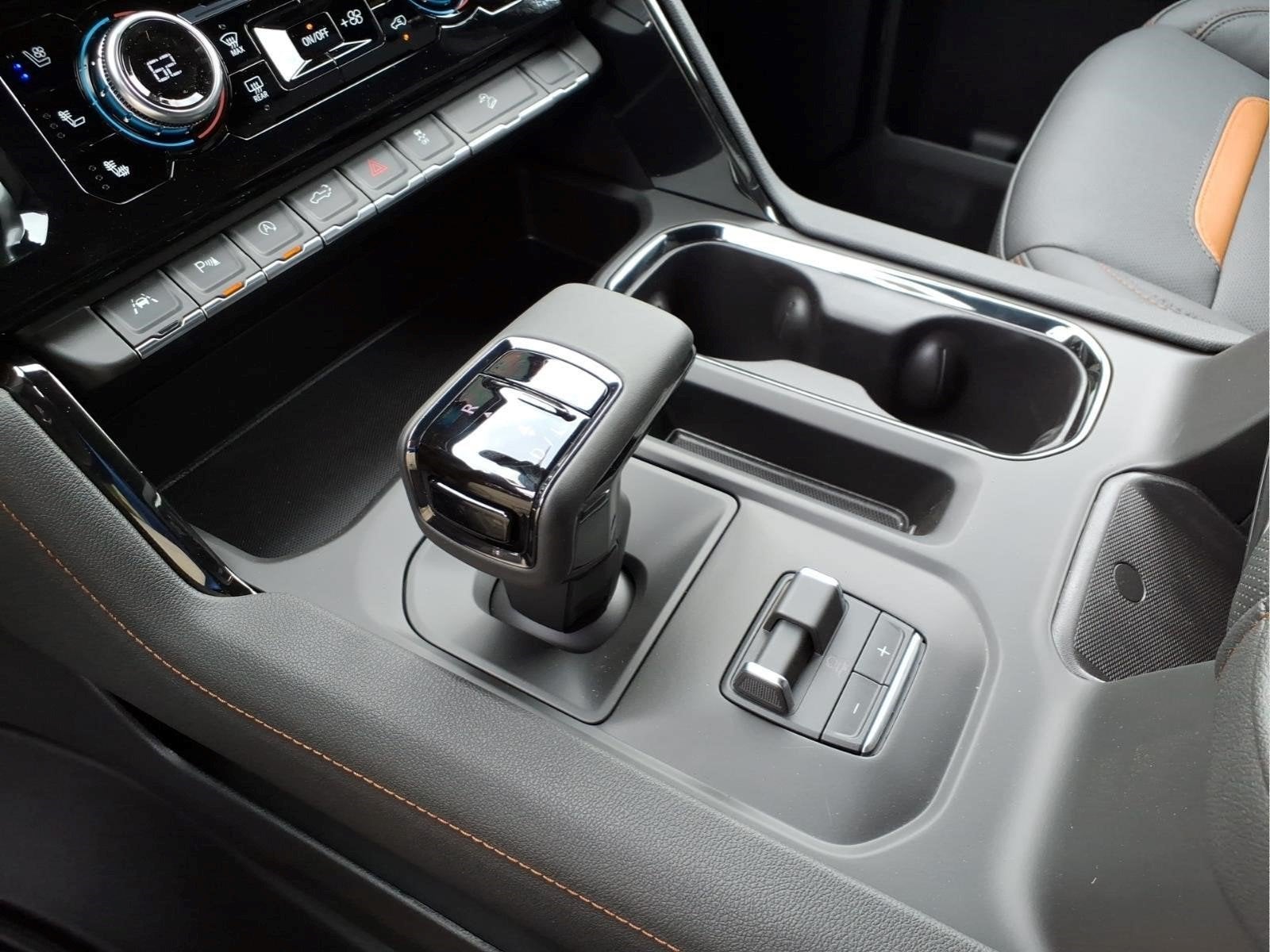 2026 GMC Sierra 1500 AT4 - Photo 15