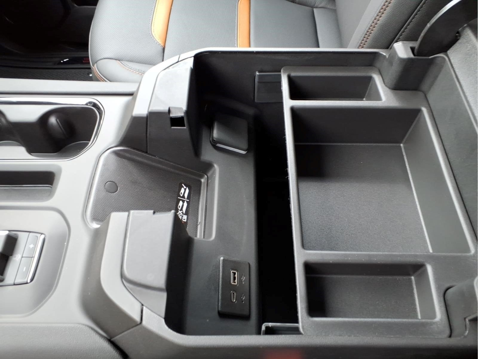 2026 GMC Sierra 1500 AT4 - Photo 16
