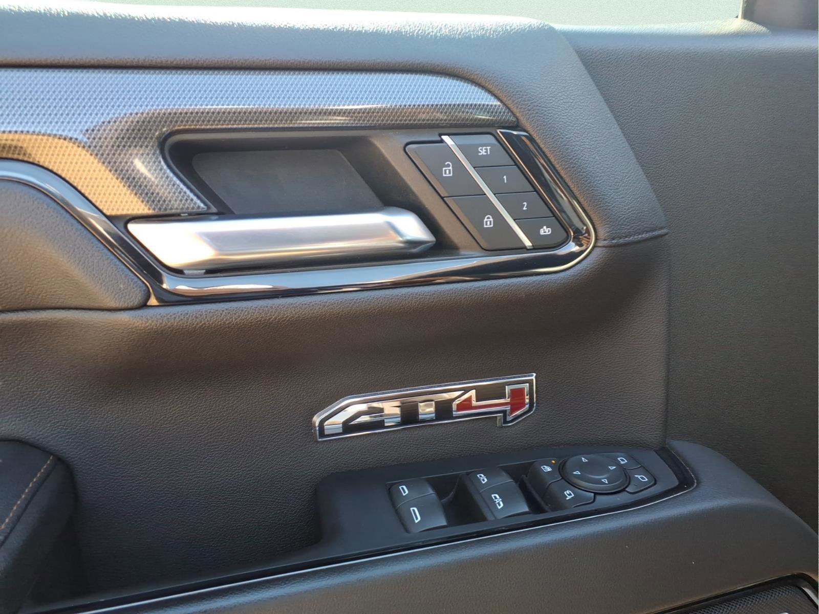 2022 GMC Sierra 1500 AT4