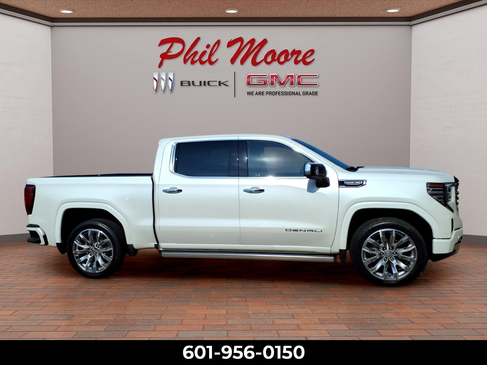 2025 GMC Sierra 1500 Denali
