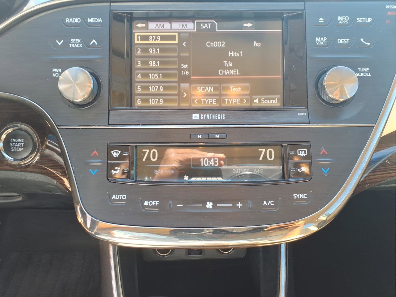 2013 Toyota Avalon XLE