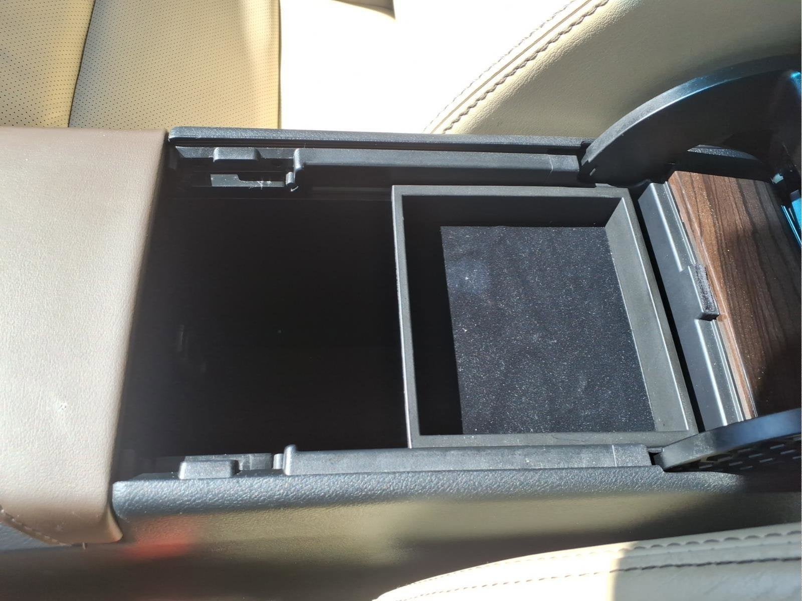 2013 Toyota Avalon XLE