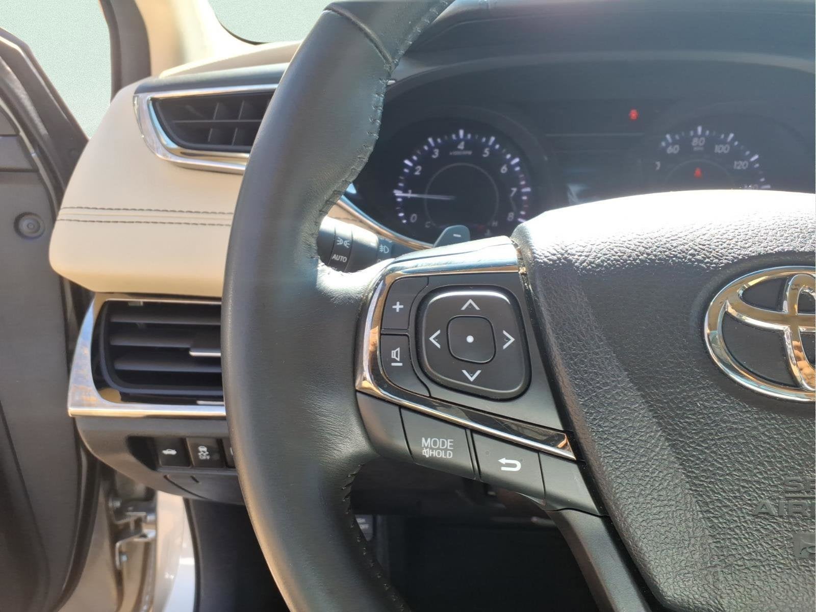 2013 Toyota Avalon XLE