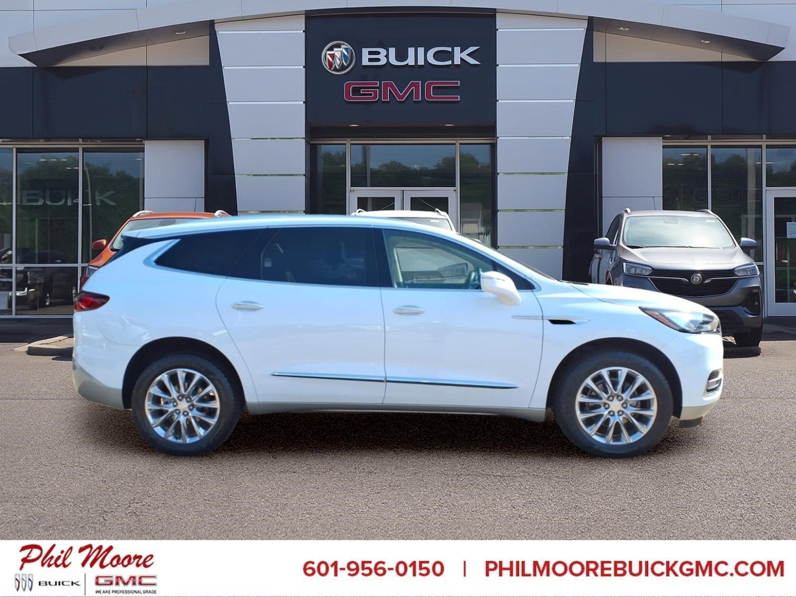 2020 Buick Enclave Essence