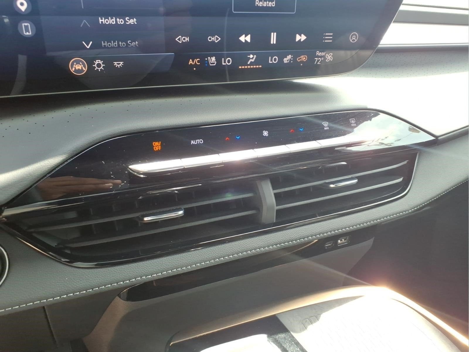 2025 Buick Enclave Avenir