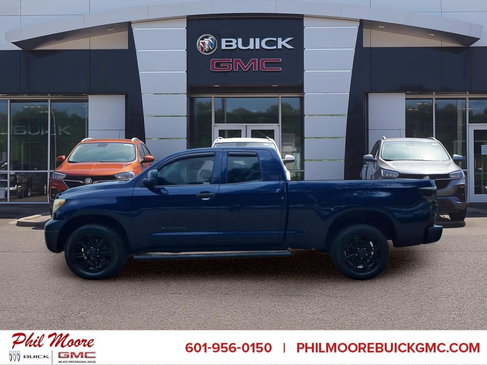 2011 Toyota Tundra Grade 4.6L V8