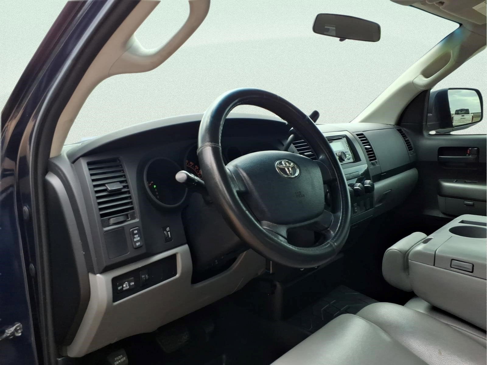 2011 Toyota Tundra Grade 4.6L V8