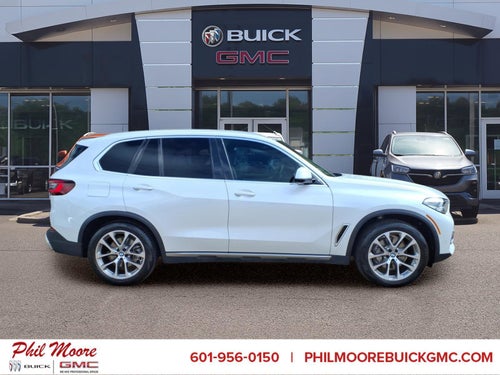 2023 BMW X5 xDrive40i