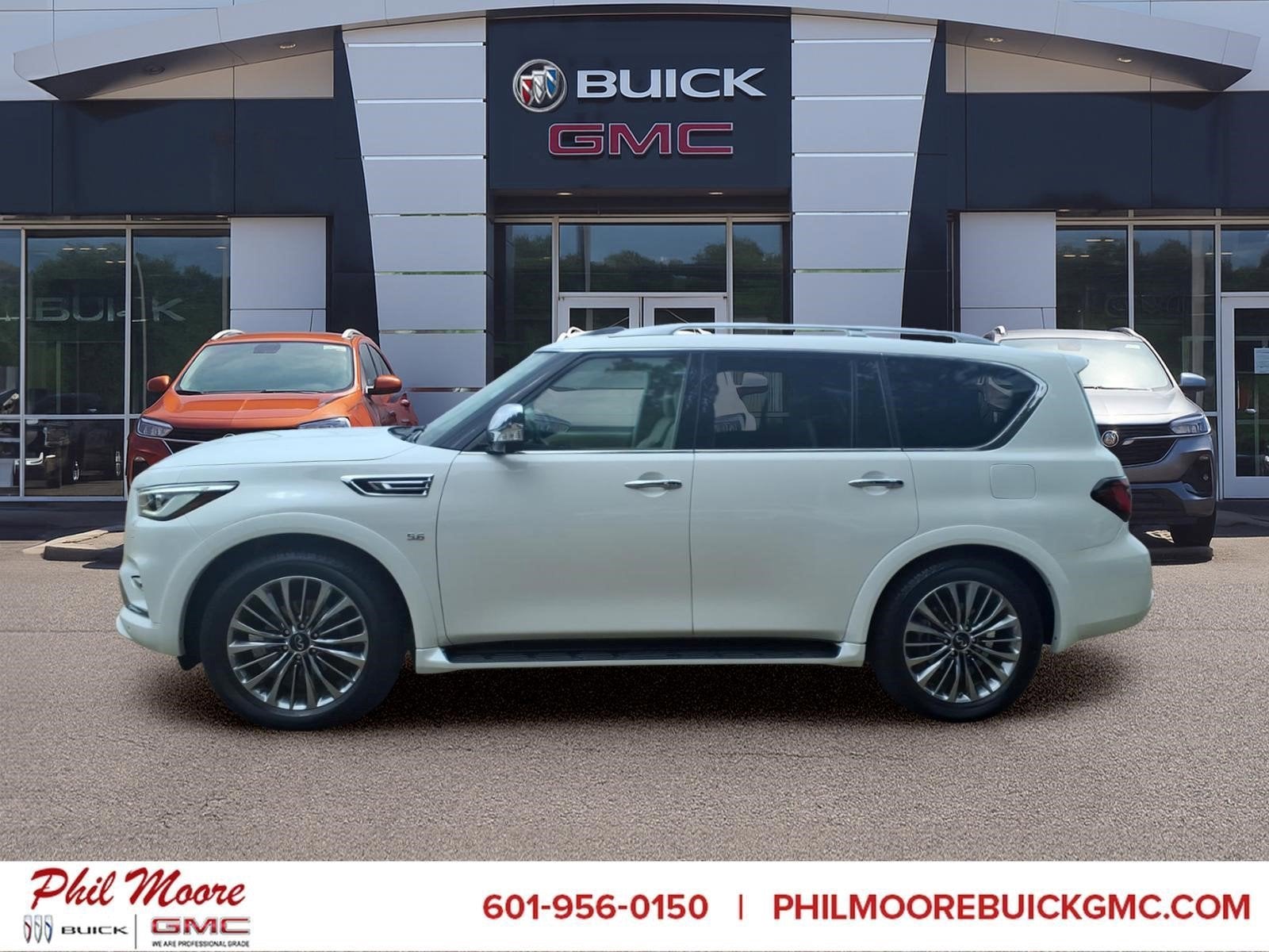 2020 INFINITI QX80 LUXE