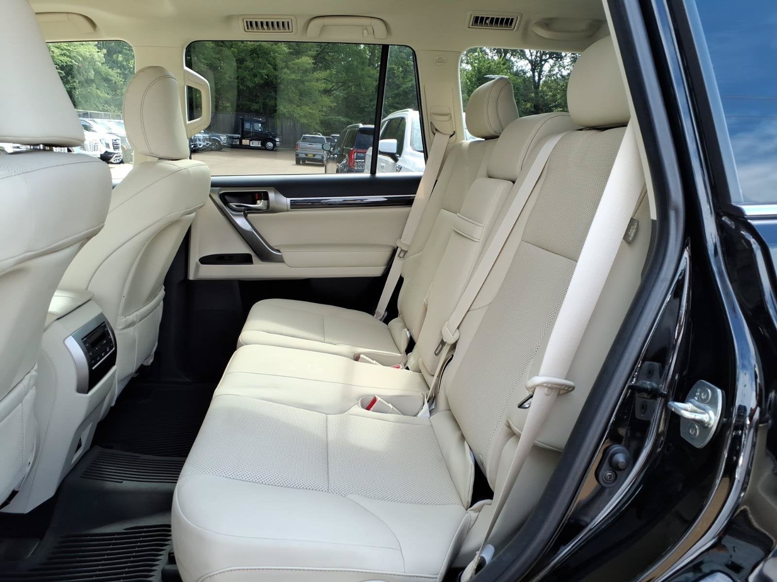 2023 Lexus GX GX 460 Premium