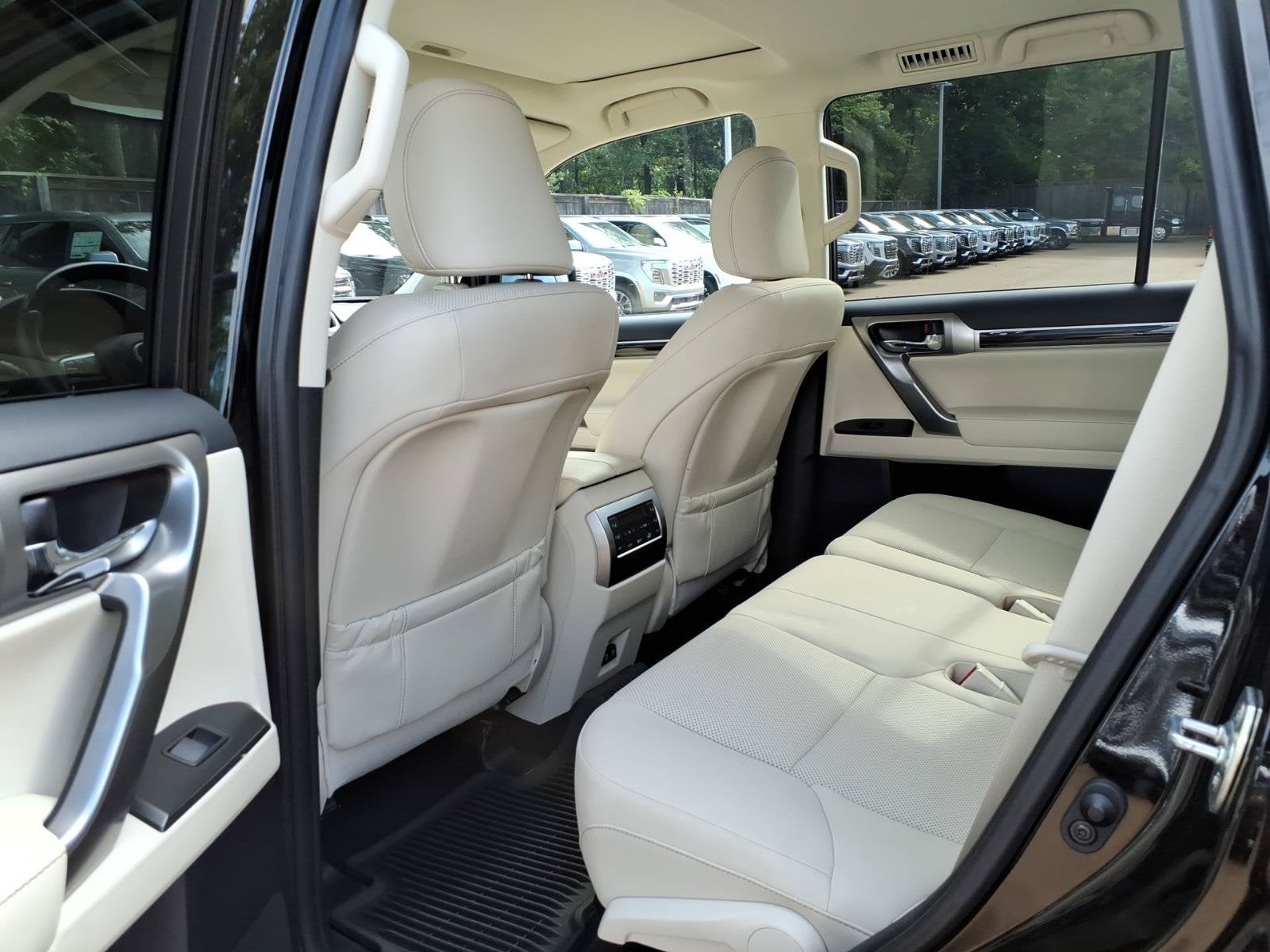 2023 Lexus GX GX 460 Premium