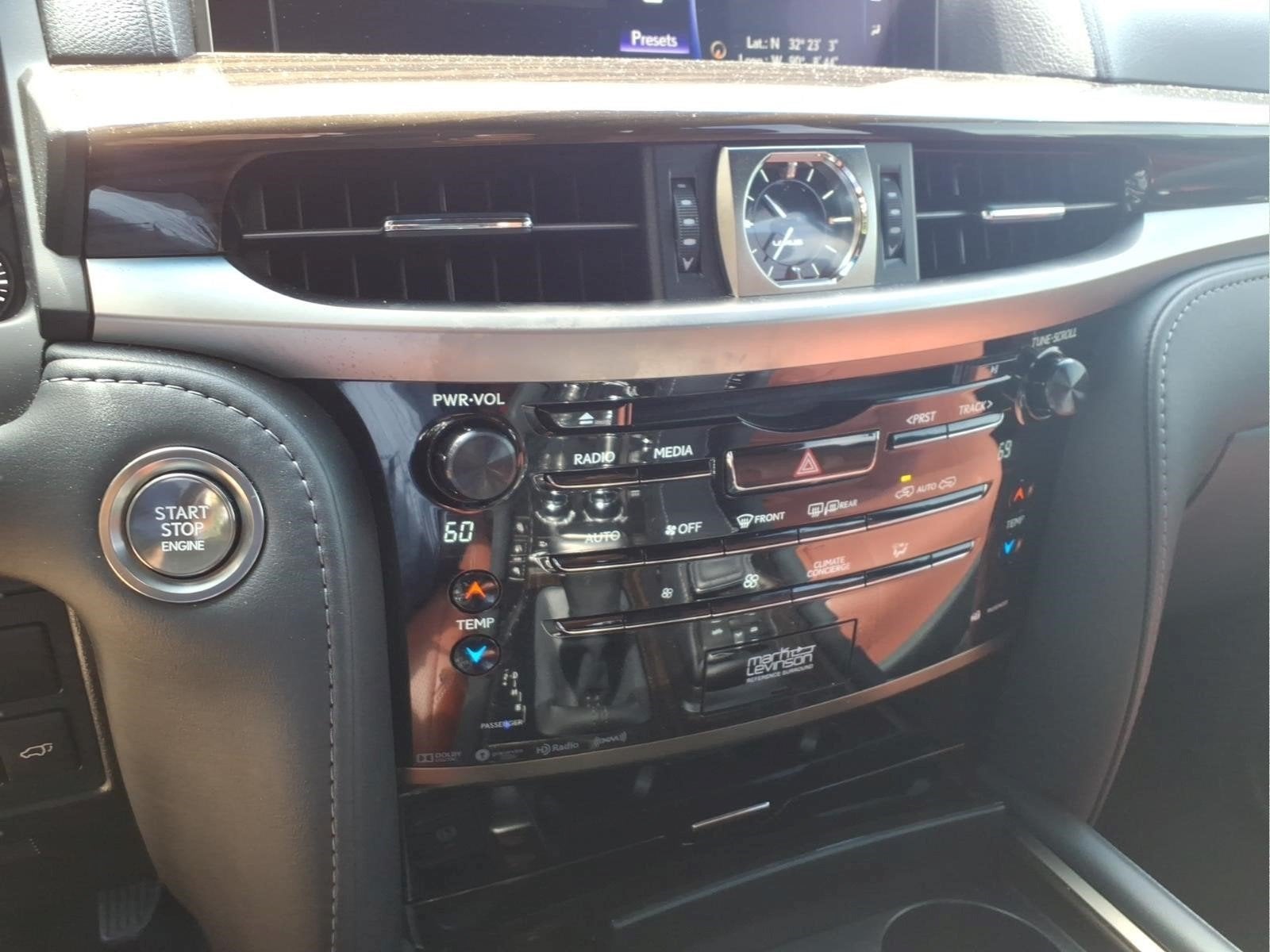 2021 Lexus LX 570 Three-Row