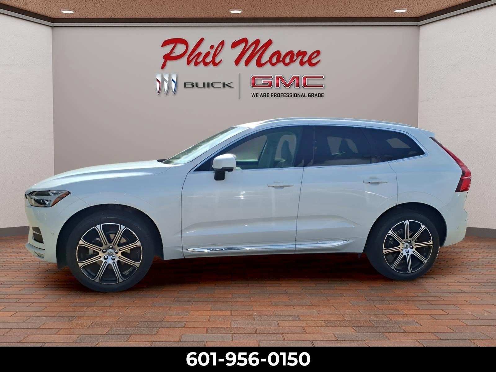 2019 Volvo XC60 T5 Inscription