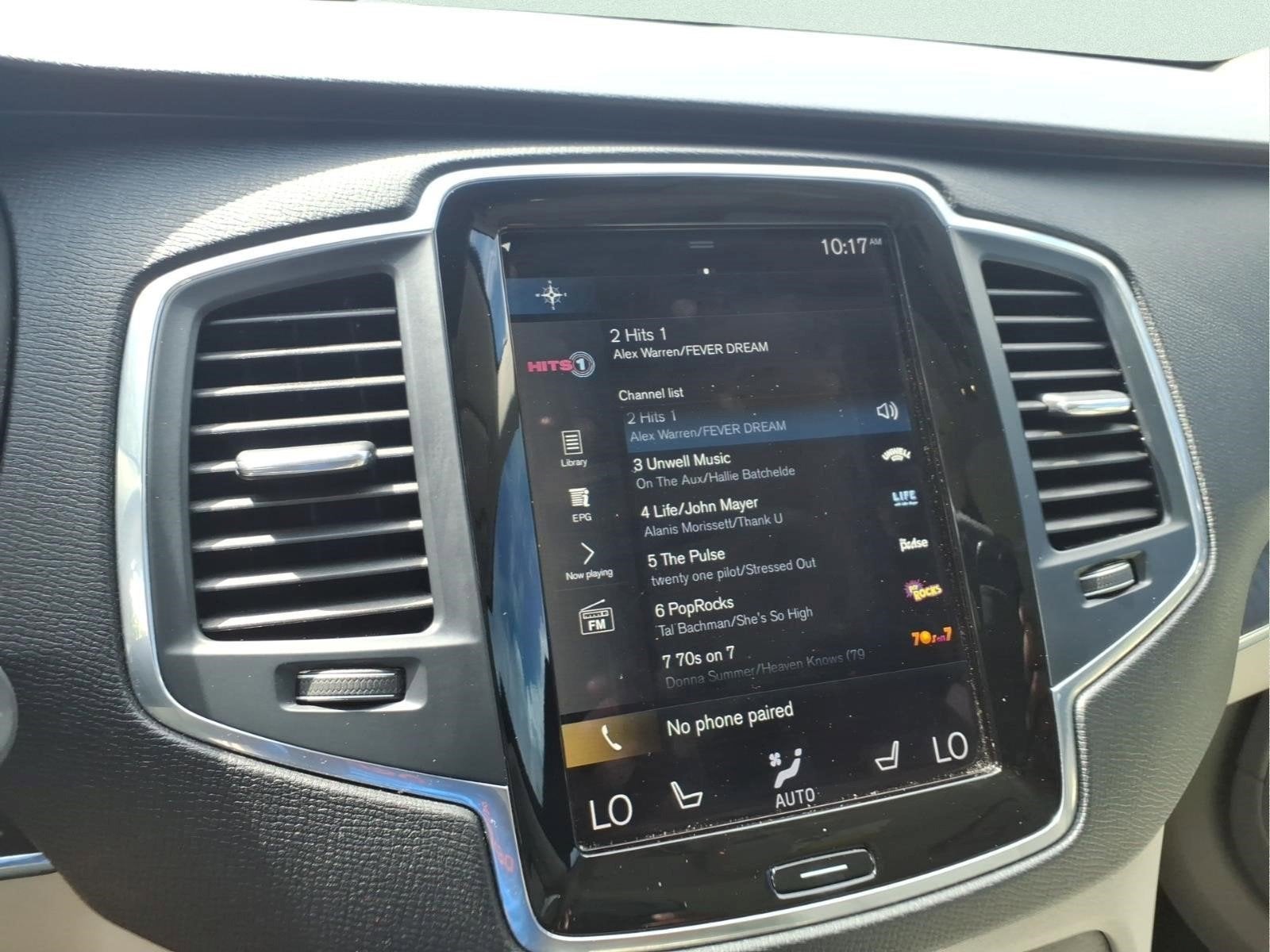 2020 Volvo XC90 T6 Momentum 7 Passenger