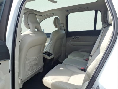2020 Volvo XC90 T6 Momentum 7 Passenger